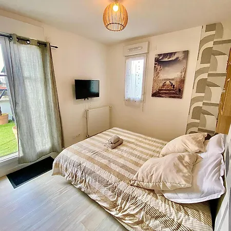 Le Prestige Terrasse-cocon Familial Cosy, Billard & Jacuzzi Avec Vue Sur Paris