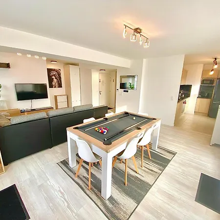 Jacuzzi & Terrasse Vue Paris - Billard - Parking דירה